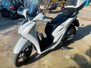 Honda Sh 125 abs 2025
