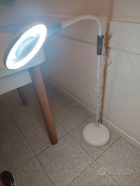 lampada daylight con lente
