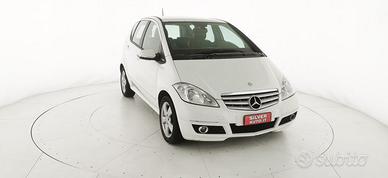 MERCEDES-BENZ A 160 BlueEFFICIENCY Avantgarde