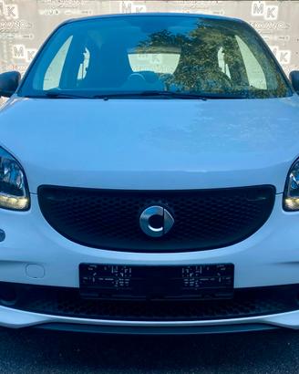 Smart ForFour 1.0 CERTIFICATA GARANZIA 12 MESI