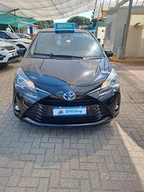 Toyota Yaris 1.5 Hybrid 5 porte Business