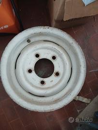 land rover defendet cerchi in ferro originali 