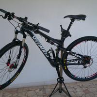          ***Mtb full in carbonio***