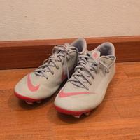Scarpe da calcio Nike 36-36,5