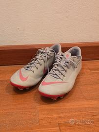 Scarpe da calcio Nike 36-36,5