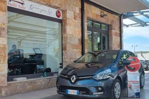 Renault Clio 1.2 75CV 5 porte Zen