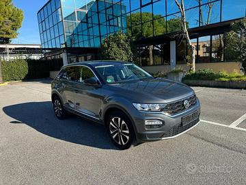 VOLKSWAGEN T-Roc 1.6 TDI IQ DRIVE (INFO CHIAMARE)