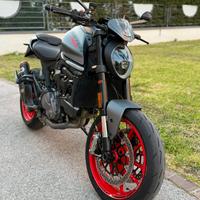 Ducati Monster Plus 2022 - Solo 11.000 km
