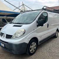 FURGONE 3 POSTI CON NAVI EURO 5