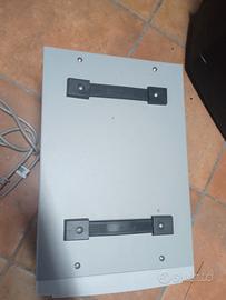 Stabilizzatore di tensione SKB AVR 3000