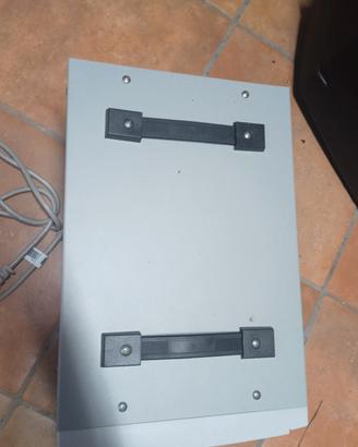 Stabilizzatore di tensione SKB AVR 3000