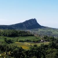 Sassofeltrio (rn) montelicciano (pu): terreni