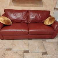 Elegante divano vera pelle