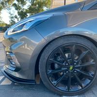 Cerchi Ford Fiesta r17 nero lucido