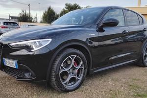 Alfa Romeo Stelvio 2.2 Turbodiesel 190 CV AT8 Q4 S