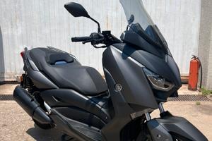 Yamaha x max 300