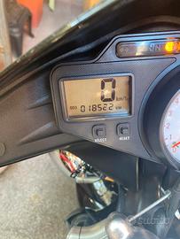 Triumph speed triple 955i