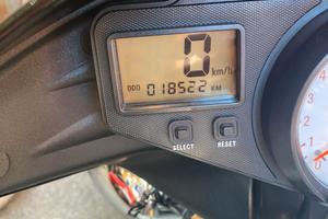 Triumph speed triple 955i