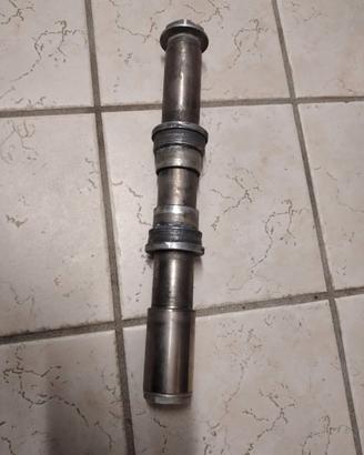 Perno ruota anteriore ktm exc