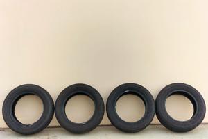 Pneumatici 205/60 R16