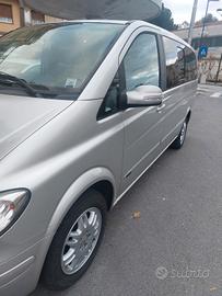 pulmino mercedes viano per trasporto disabili  
