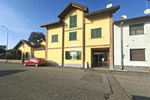 MONOLOCALE A SEDRIANO