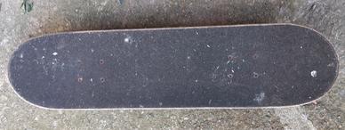 skateboard golog completo "zombi attack"