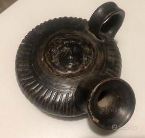 Lampada ad olio antica