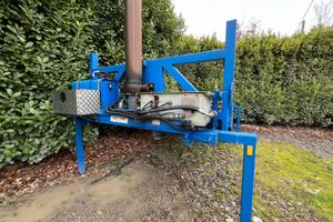 Impianto ribaltabile porta container 20 piedi