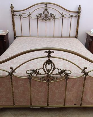 letto in ottone 