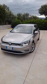 VOLKSWAGEN Golf 7ª serie - 2017