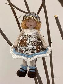 Bambola country "Helen" lavor. uncinetto a mano