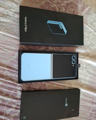 samsung z flip6 256gb 12gb ram. Come Nuovo!