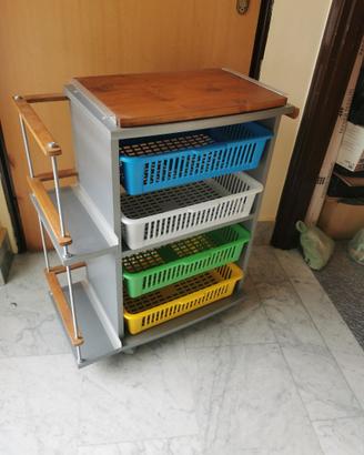 Carrello porta frutta e porta bevande