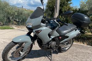 Aprilia pegaso 650 ie