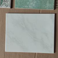 PIASTRELLE PAVIMENTO/RIVESTIMENTO CON DECORI