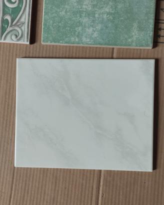 PIASTRELLE PAVIMENTO/RIVESTIMENTO CON DECORI