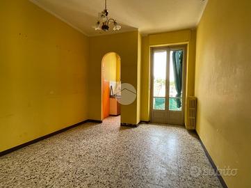 3 LOCALI A ASTI