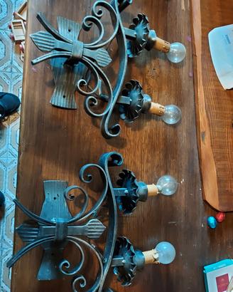 Coppia di lampadari da muro vintage 