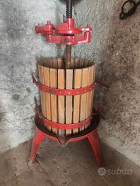 Torchio per uva
