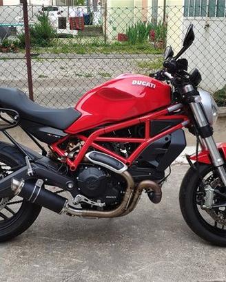 Thunder Titanium Black Ducati Monster 797