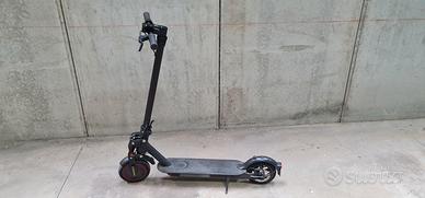 monopattino elettrico