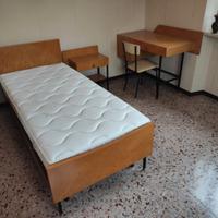 Camera da letto vintage anni ’50 completa