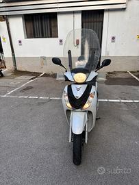 Honda SH 150 bianco