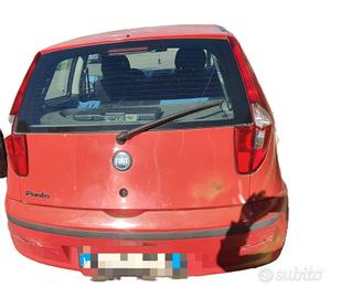 FIAT PUNTO ANNO 2004 CC 1200 B