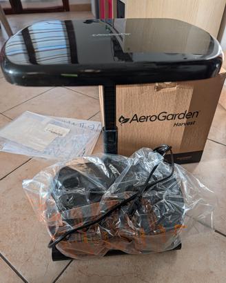 Serra idroponica AeroGarden Harvest Miracle-Gro