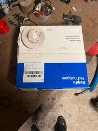 Dischi+pastiglie anteriori grande punto 1.6 mjt