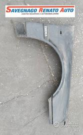 Parafango anteriore DESTRO DX LANCIA THEMA 1988-94