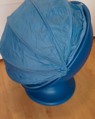 Poltrona Lomsk ikea girevole blu con copertura