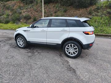 Auto  Range Rover Evoque